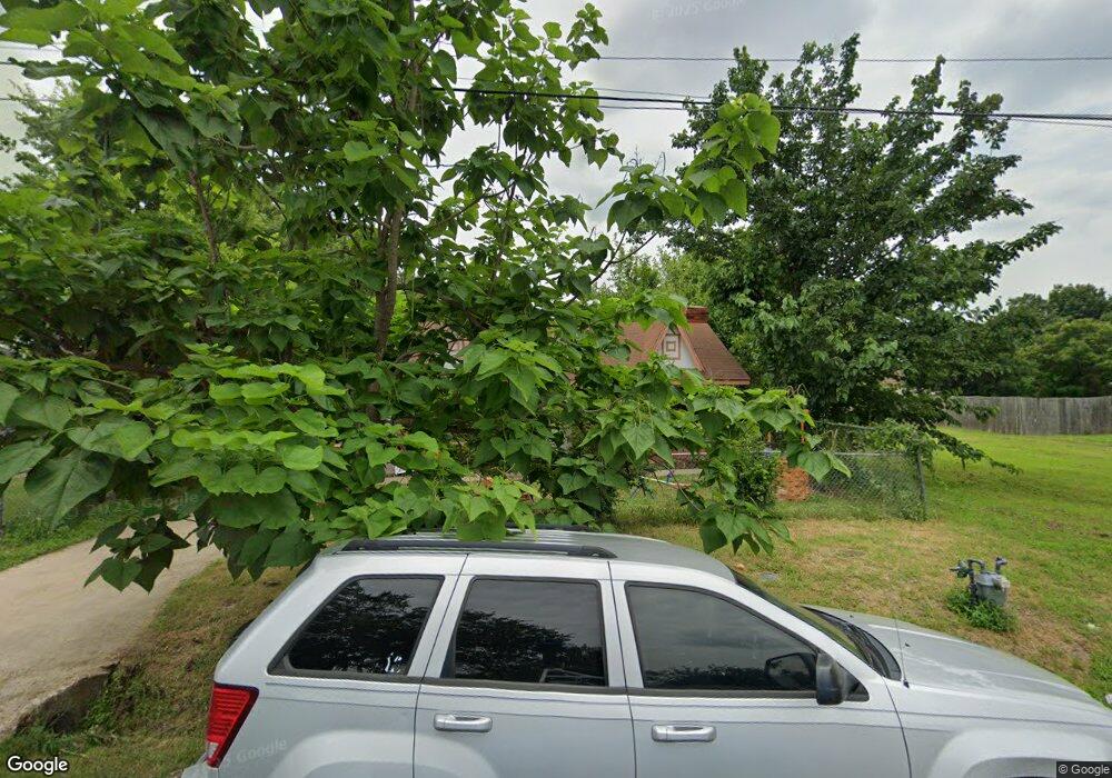 907 S Mckinney St, Ennis, TX 75119 - photo 1