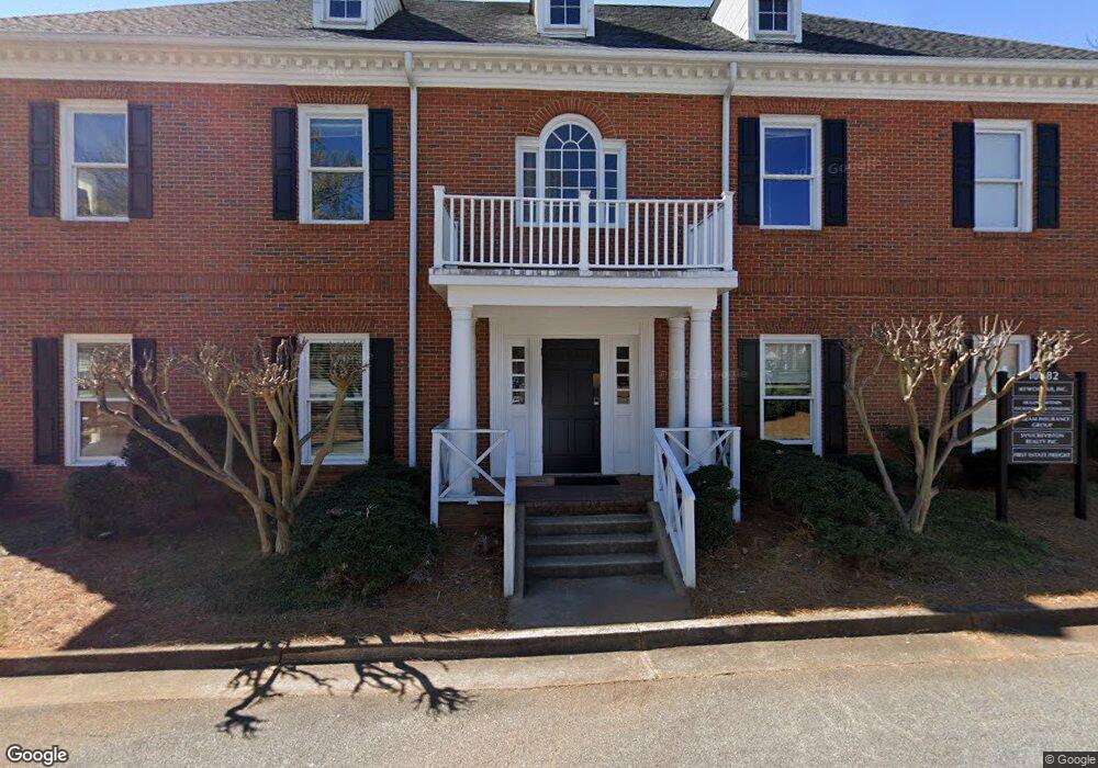 10882 Crabapple Rd, Roswell, GA 30075 - photo 1
