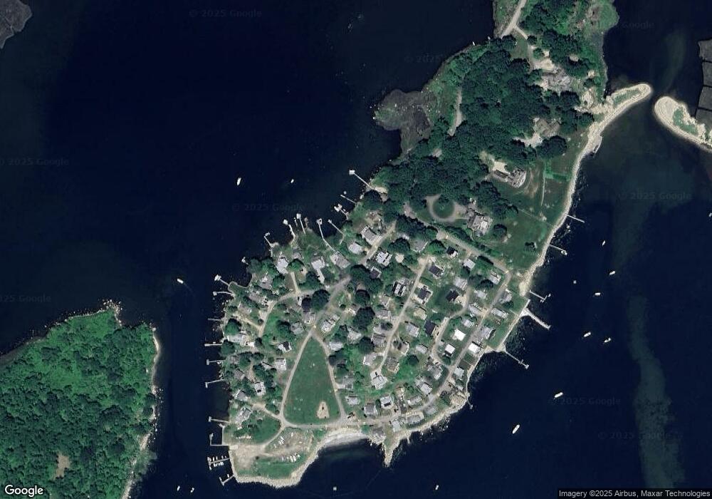 108 Latimer Point Rd, Stonington, CT 06378 - photo 1