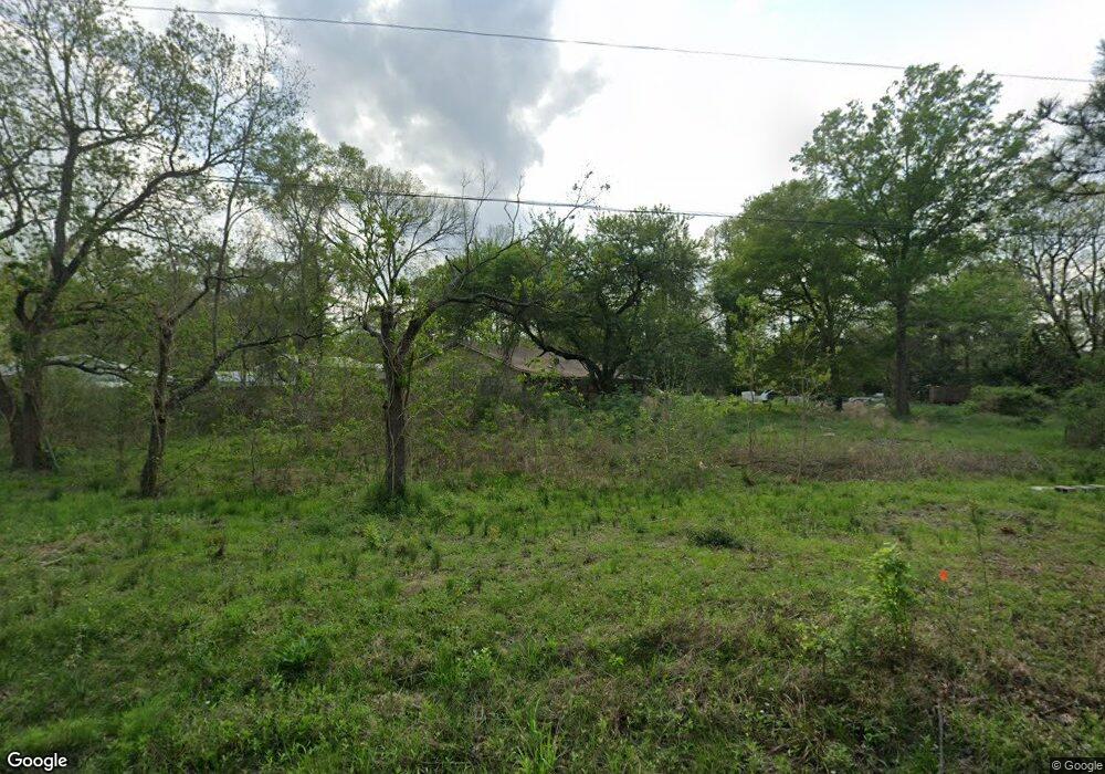 21238 White Oak Dr, Conroe, TX 77306 - photo 1