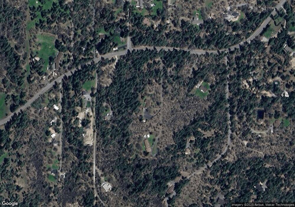 1957 Robertson Bridge Rd, Grants Pass, OR 97526 - photo 1