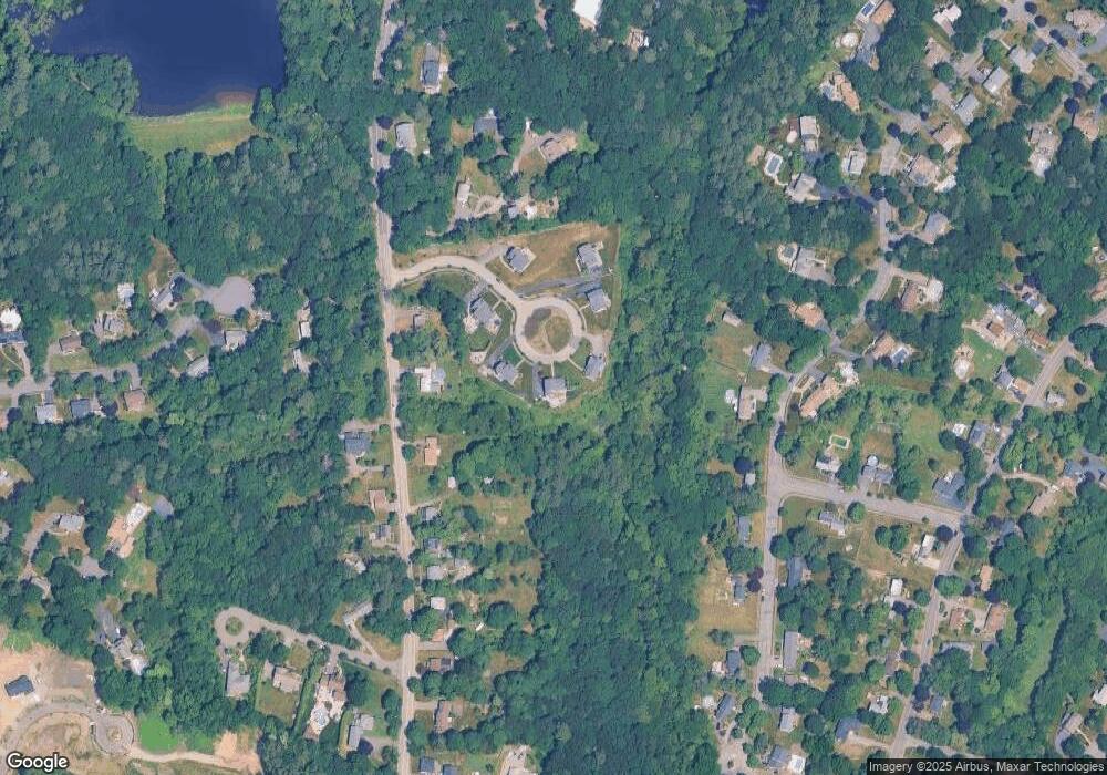 5 Holly Ln, Danvers, MA 01923 - photo 1