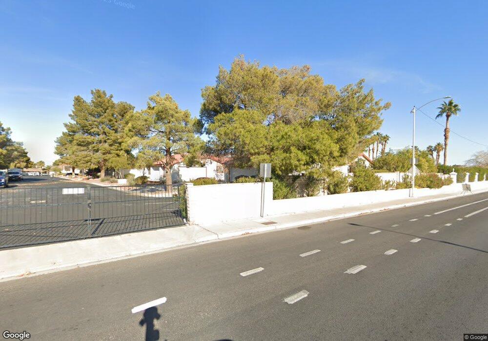 5278 Dickens Dr unit 3, Las Vegas, NV 89119 - photo 1