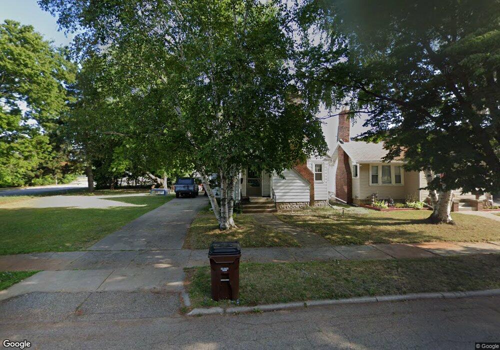 2012 N Genesee Dr, Lansing, MI 48915 - photo 1