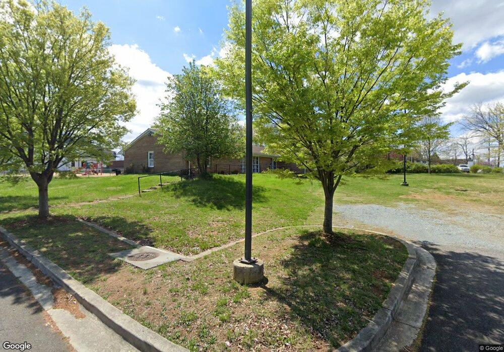 6614 Saint Barnabas Rd, Oxon Hill, MD 20745 - photo 1