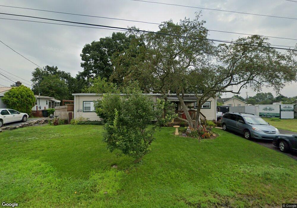 204 Walnut St, Lewisburg, PA 17837 - photo 1