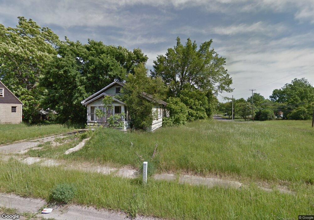 941 E Lorado Ave, Flint, MI 48505 - photo 1