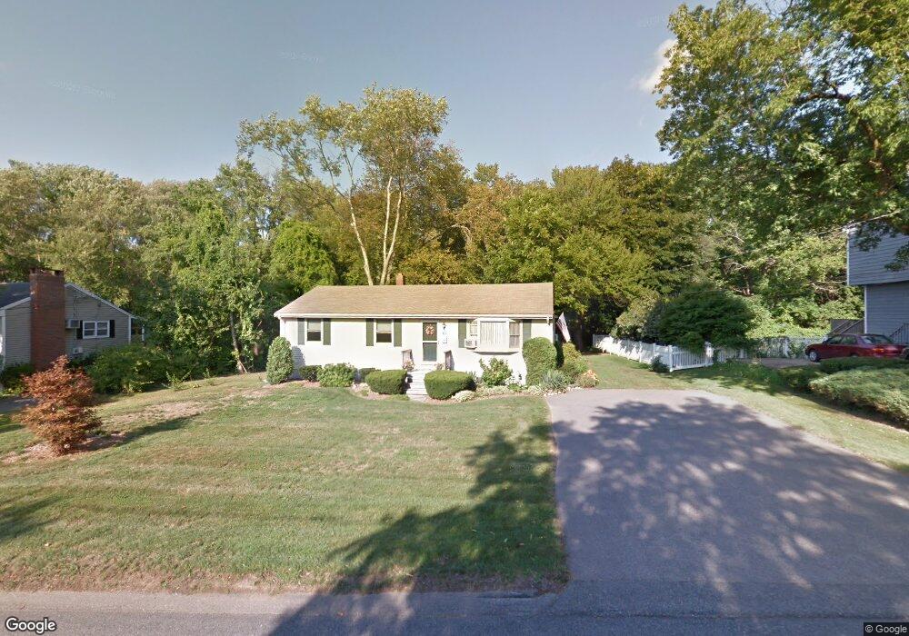 61 Highland St, Franklin, MA 02038 - photo 1