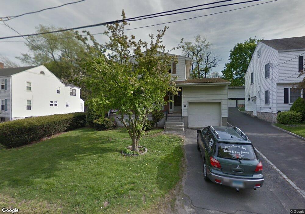 86 Herkimer St, Waterbury, CT 06710 - photo 1