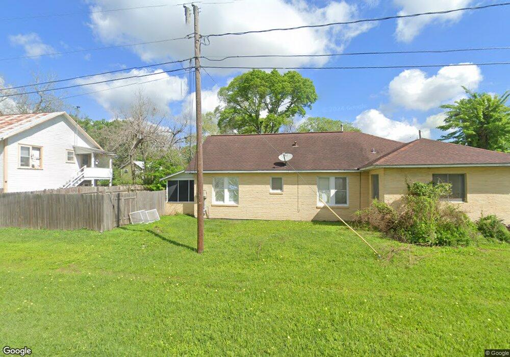 2320 Avenue E, Bay City, TX 77414 - photo 1