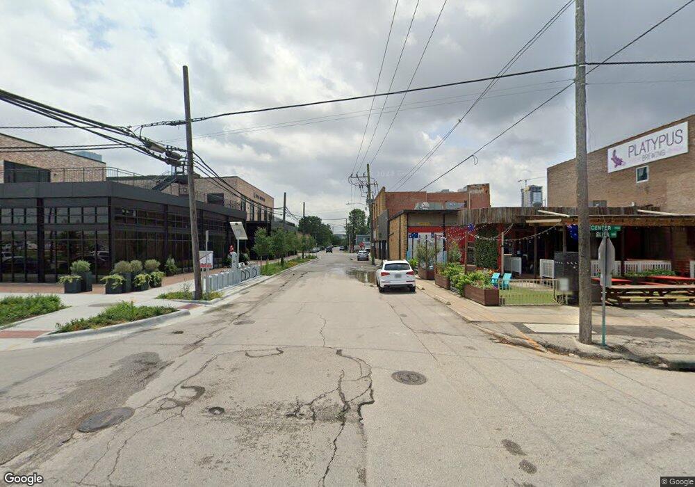 1102 Silver St, Houston, TX 77007 - photo 1