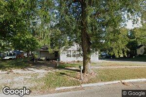 1802 Argyle St, Hamburg, IA 51640
