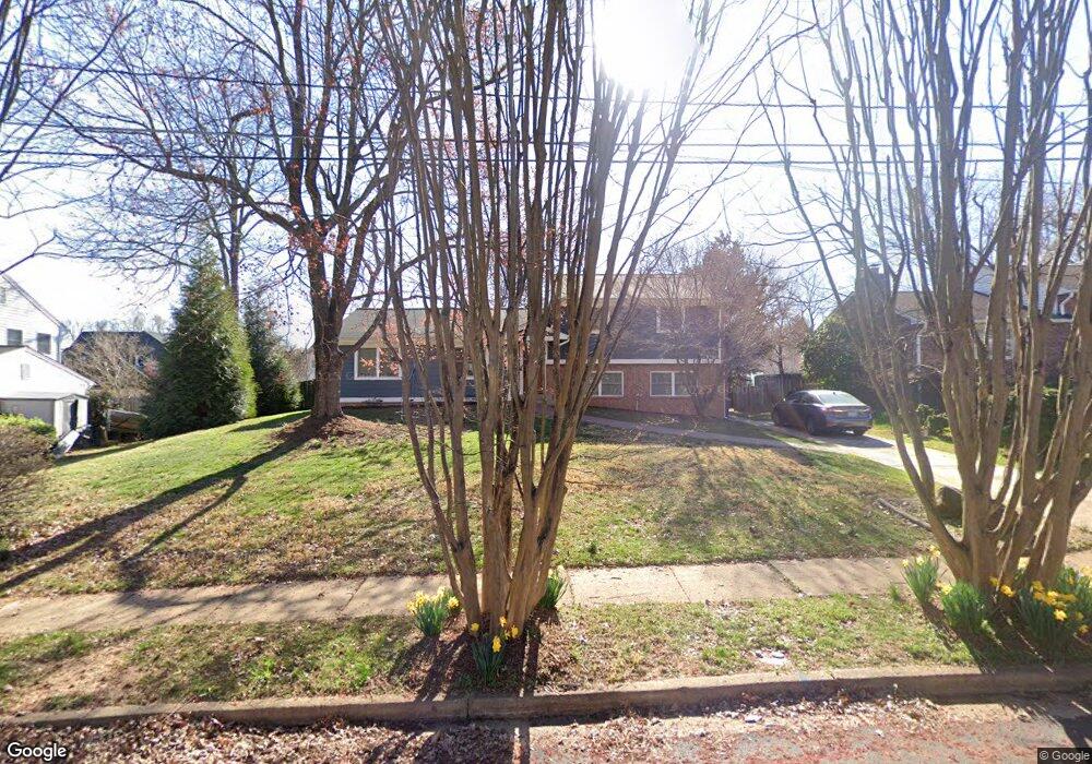 1703 Monza Rd, McLean, VA 22101 - photo 1