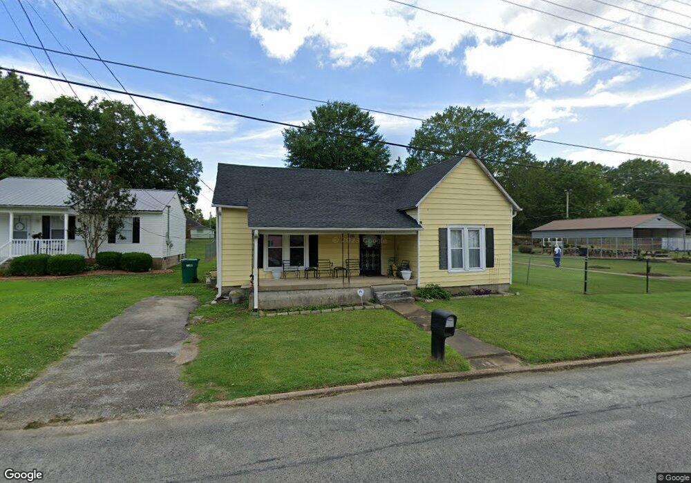 126 Payne St, Jackson, TN 38301 - photo 1