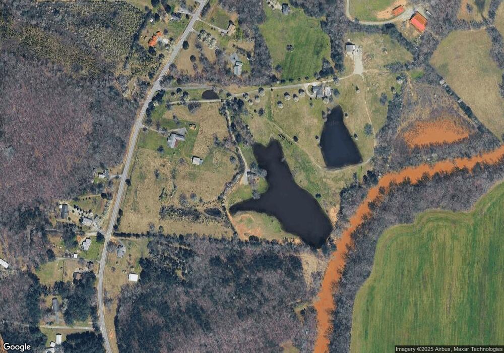 2447 Chatsworth Highway 225 NE, Calhoun, GA 30701 - photo 1