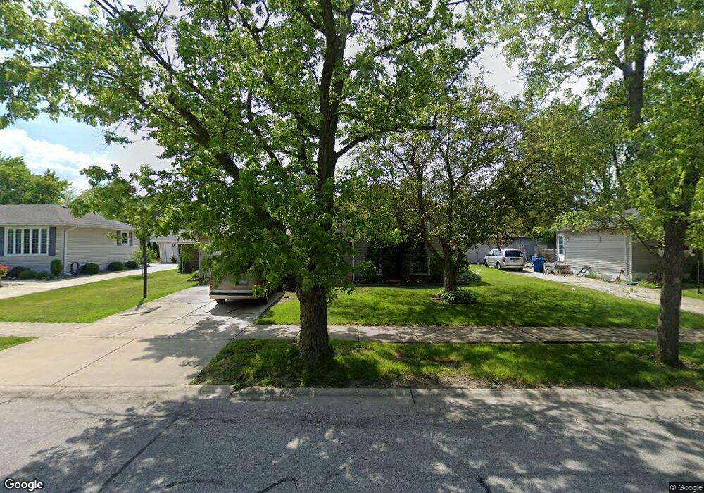 1216 Cedar Ln, Dyer, IN 46311 - photo 1