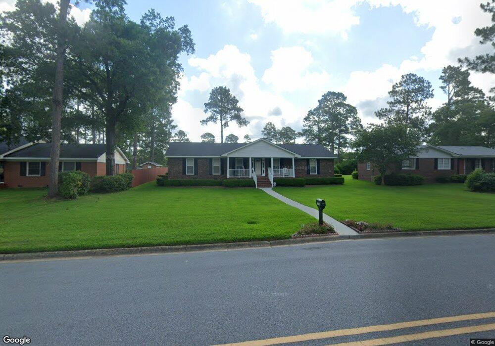 1910 Robinhood Rd, Albany, GA 31707 - photo 1