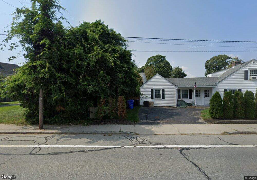 623 Willett Ave, Riverside, RI 02915 - photo 1