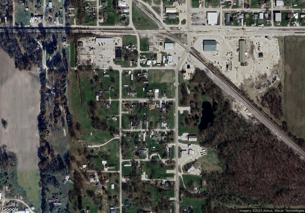 69 E St SW, Linton, IN 47441 - photo 1