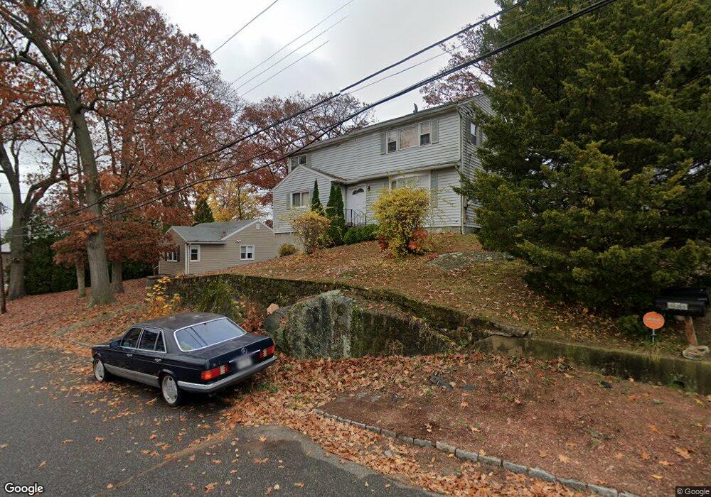 131 Ruth St, Bridgeport, CT 06606 - photo 1