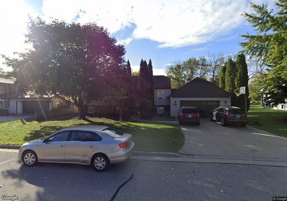 2119 W Glendale Ave, Appleton, WI 54914 - photo 1