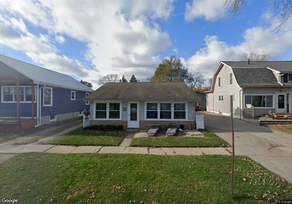 2835 Omar St, Port Huron, MI 48060 - photo 1