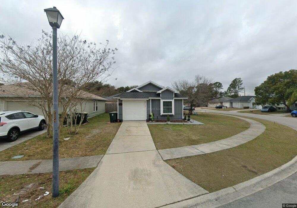 2318 Townsquare Dr, Jacksonville, FL 32216 - photo 1