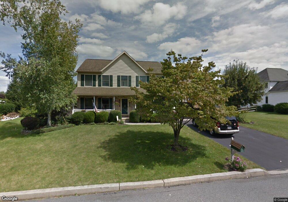 1985 Clarendon Dr, Easton, PA 18040 - photo 1