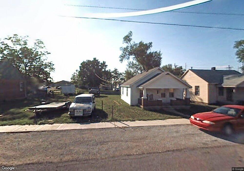 422 N Mapleton St, Columbus, IN 47201 - photo 1