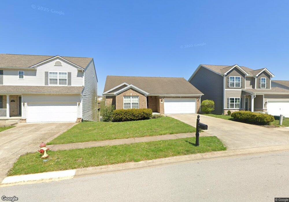 420 Village Dr, Frankfort, KY 40601 - photo 1