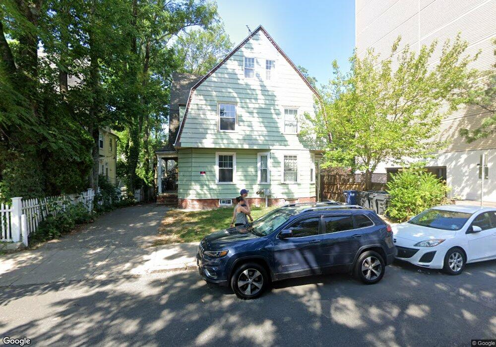 17-19 Putnam Ave unit 17A, Cambridge, MA 02139 - photo 1