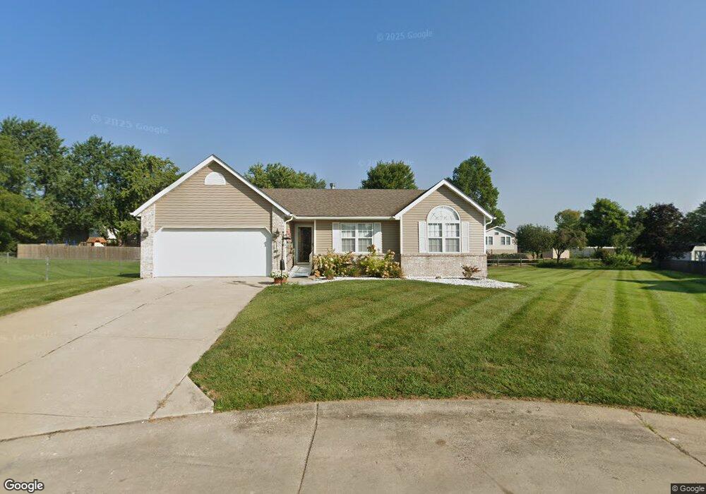 2332 Holiday Ln, Maryville, IL 62062 - photo 1