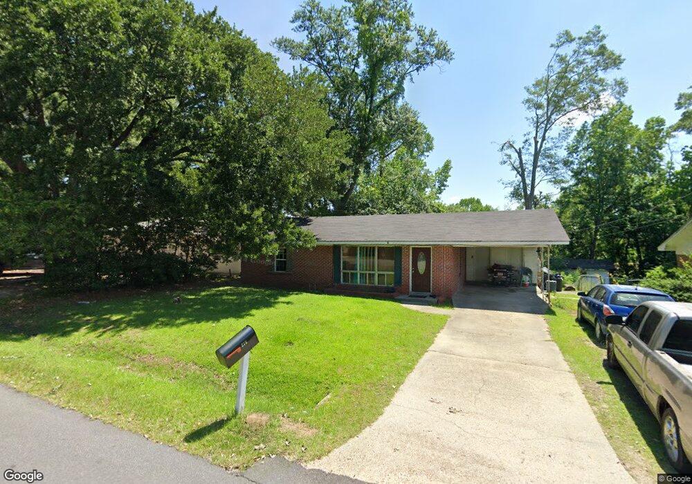 215 Dutton Ave, Laurel, MS 39440 - photo 1