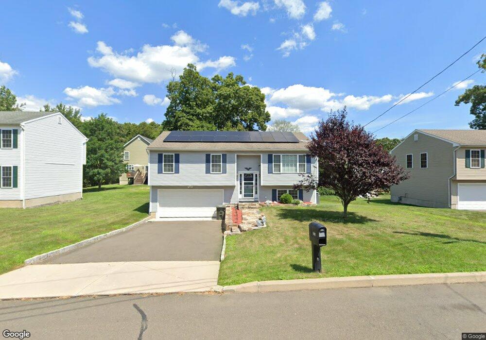 630 Ezra St, Bridgeport, CT 06606 - photo 1