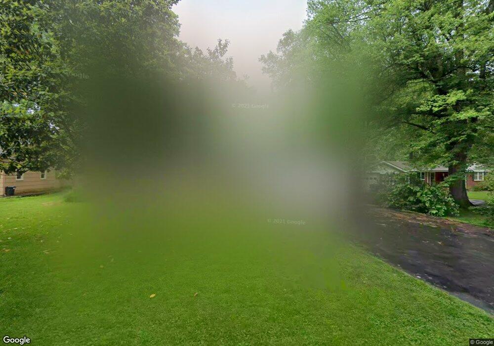 1725 Millerwood Dr, New Albany, IN 47150 - photo 1