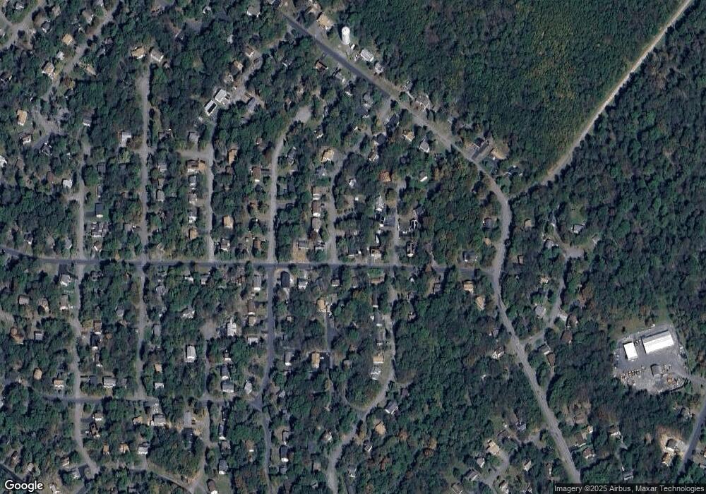 7109 Robinwood Dr, Tobyhanna, PA 18466 - photo 1