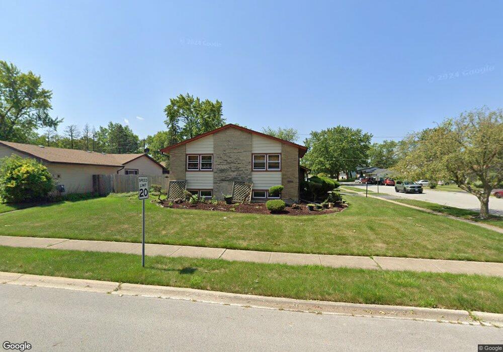 17612 Grandview Dr, Hazel Crest, IL 60429 - photo 1