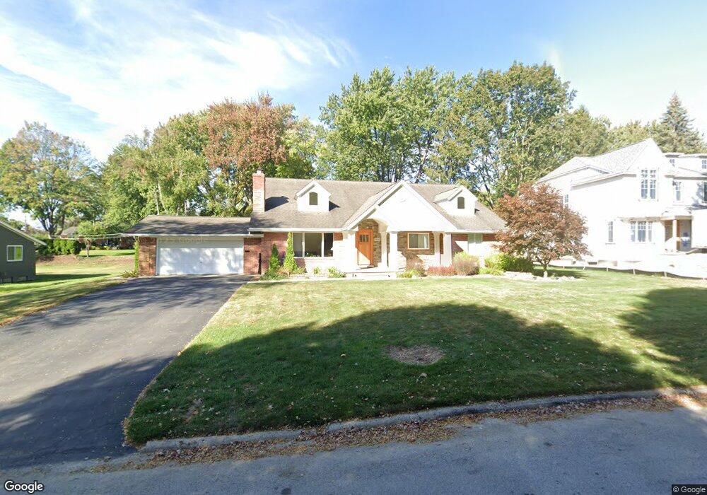 3621 Middlebury Ln, Bloomfield Hills, MI 48301 - photo 1