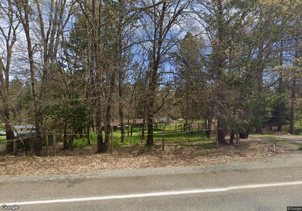 2413 Applegate Ave, Grants Pass, OR 97527 - photo 1