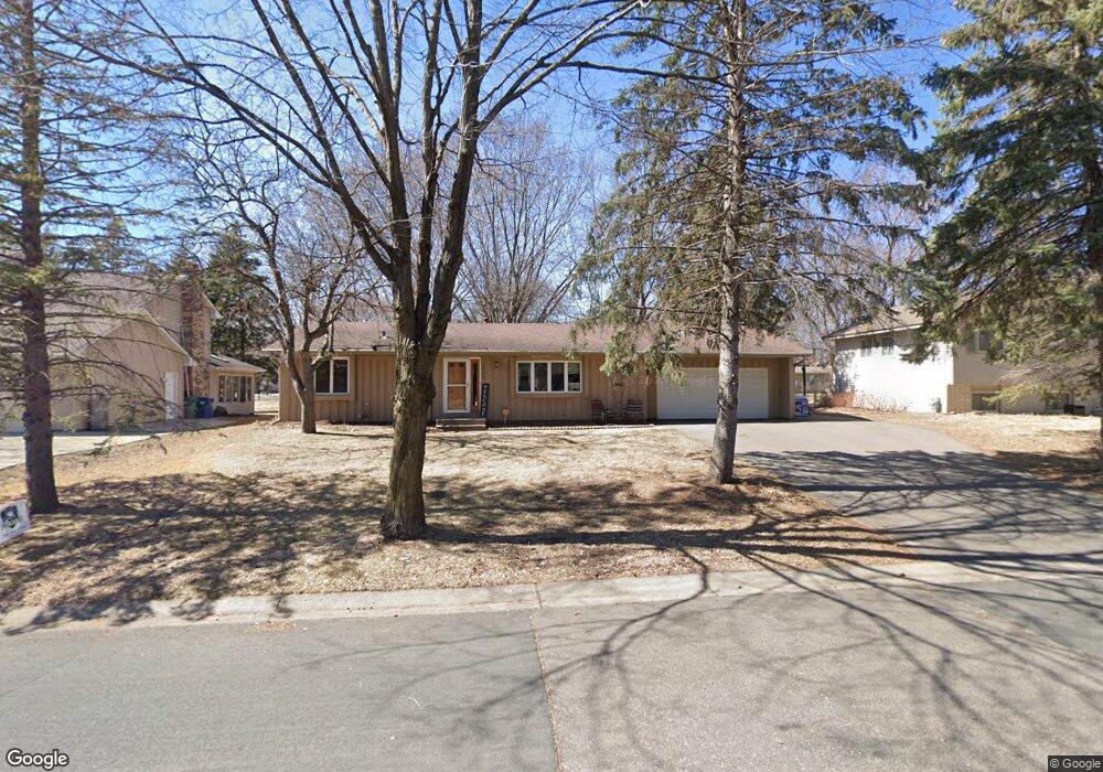 10169 Pilgrim Ln N, Maple Grove, MN 55369 - photo 1