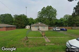 202 E 6th St, Hooks, TX 75561