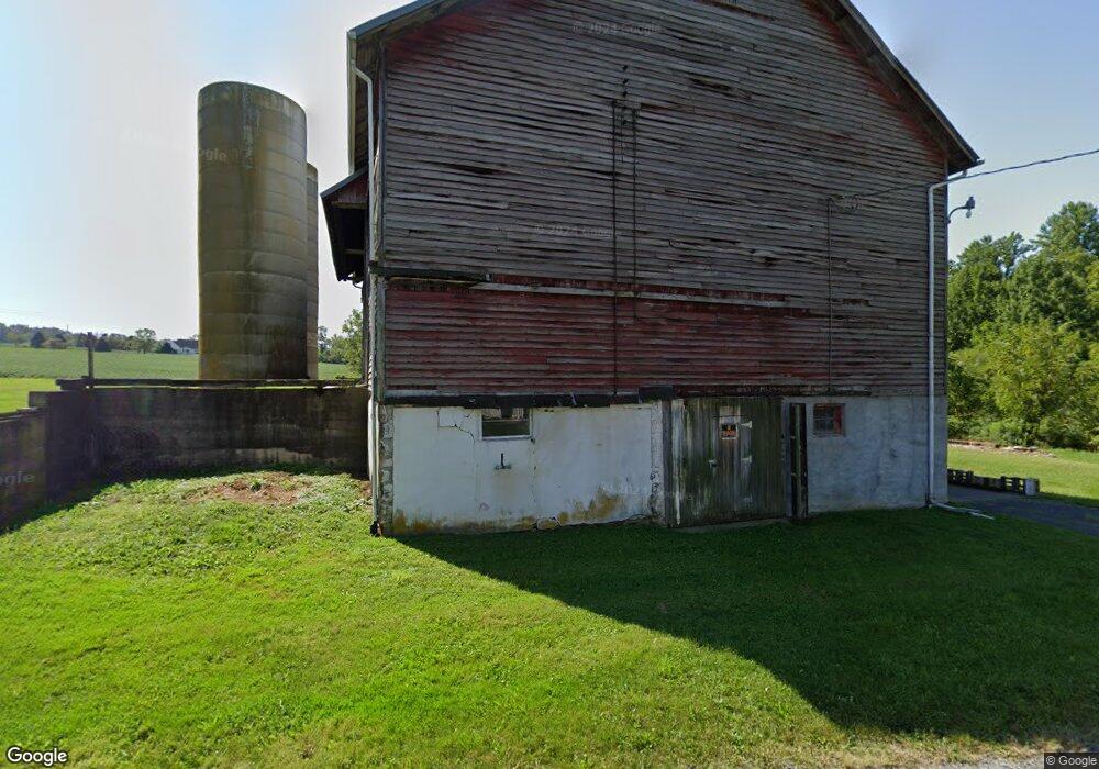 635 Fehr Rd, Nazareth, PA 18064 - photo 1