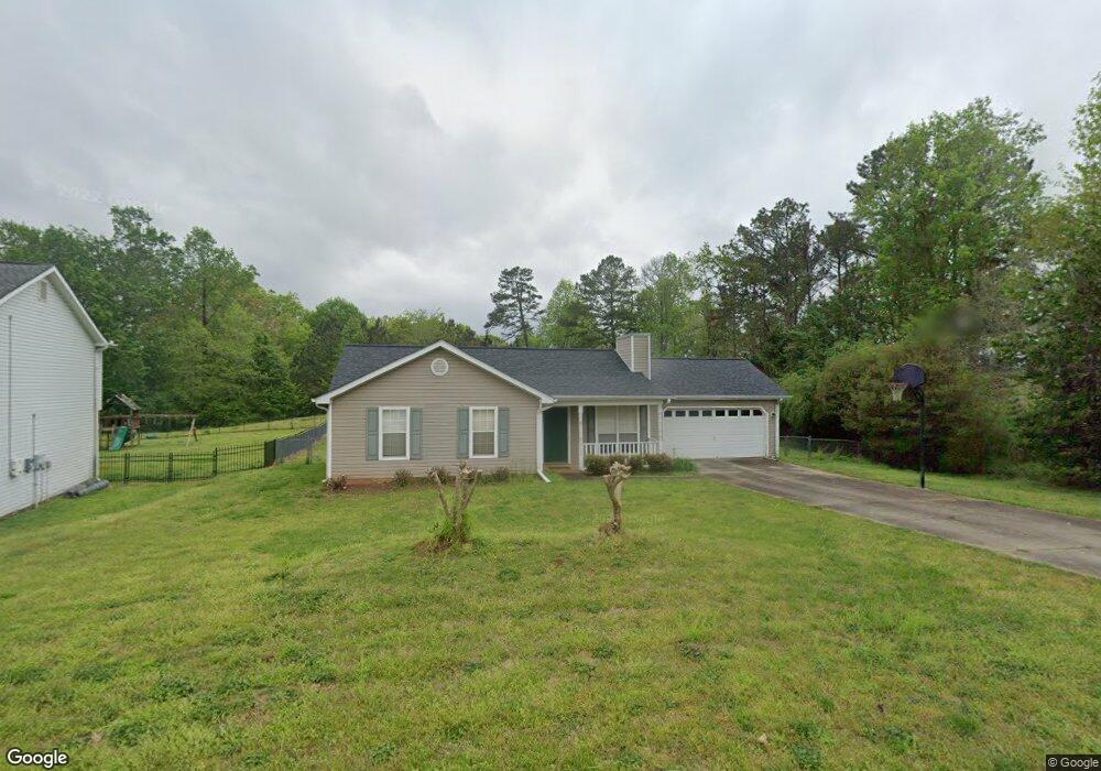 6067 Daffodil Dr, Flowery Branch, GA 30542 - photo 1