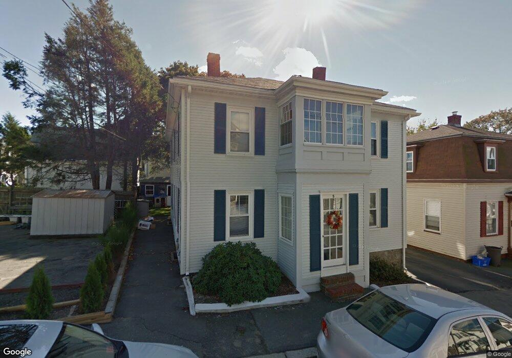 5 Lyme St, Salem, MA 01970 - photo 1