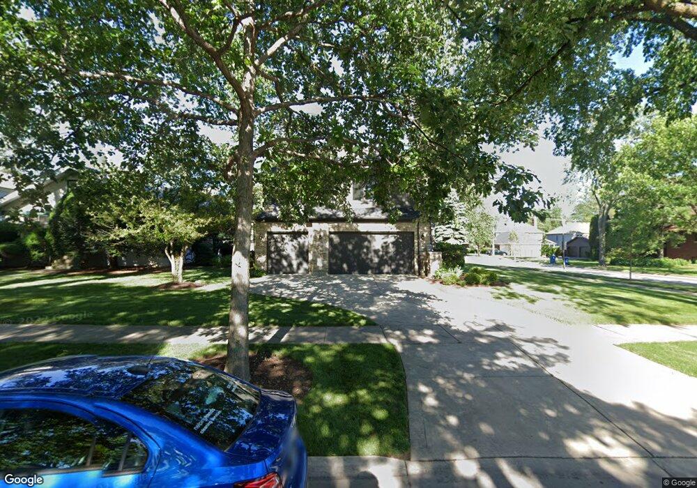 237 N Oak St, Elmhurst, IL 60126 - photo 1