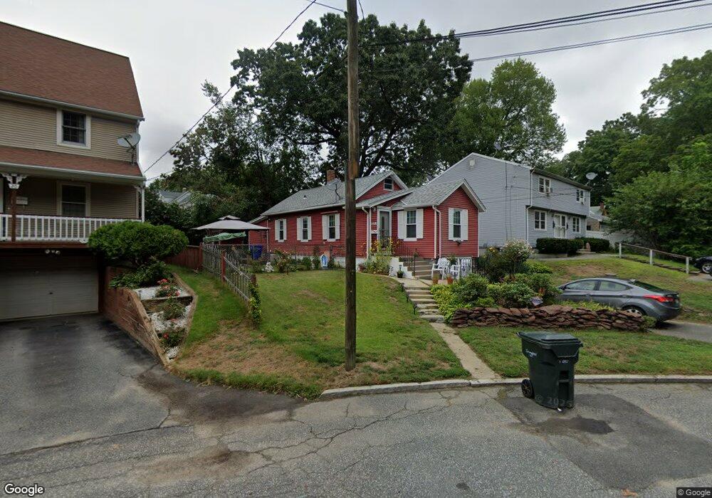 24 Bonnyview St, Springfield, MA 01109 - photo 1