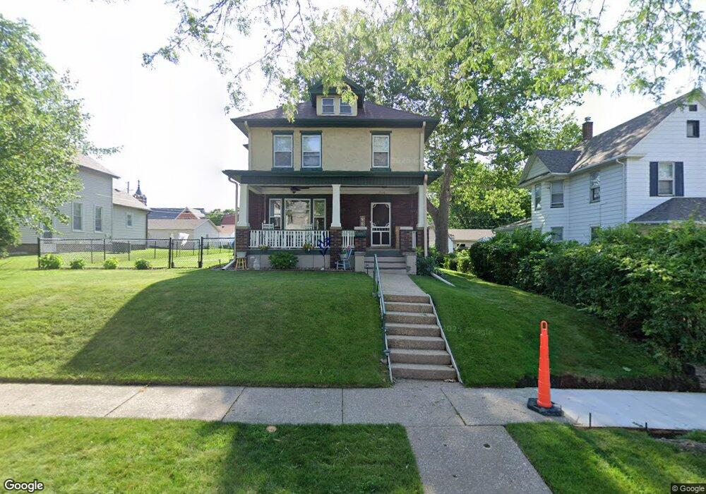 2324 Carey Ave, Davenport, IA 52803 - photo 1