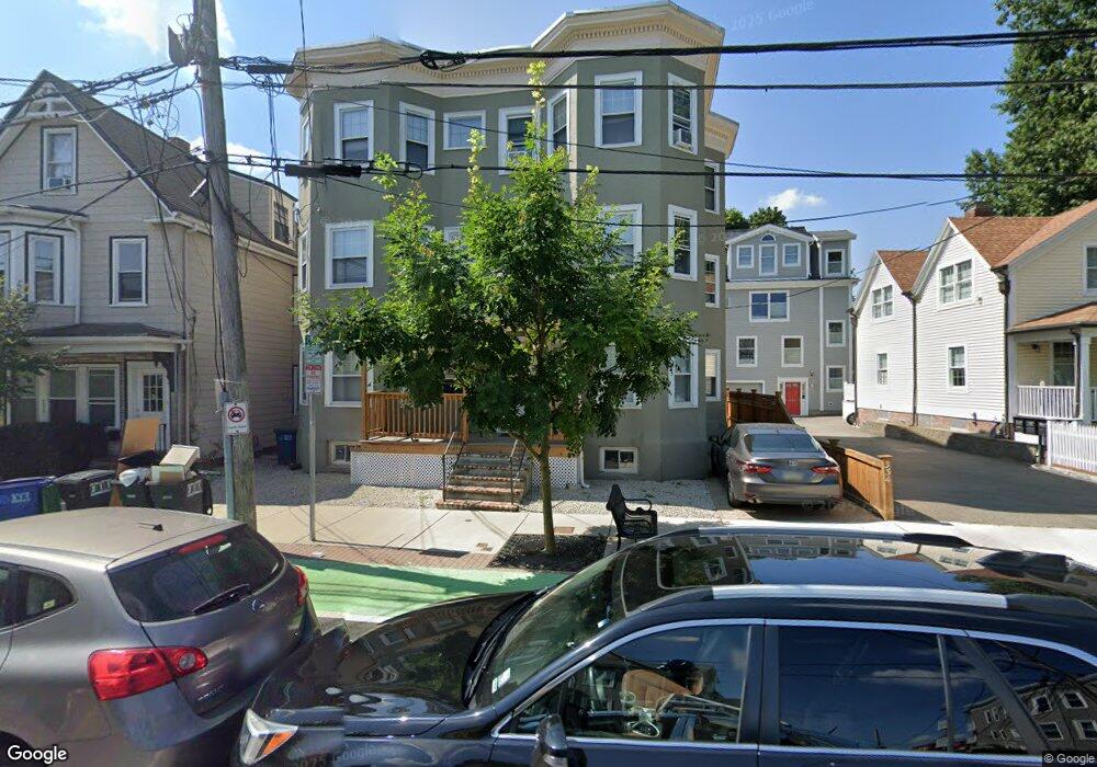 332 Beacon St, Somerville, MA 02143 - photo 1