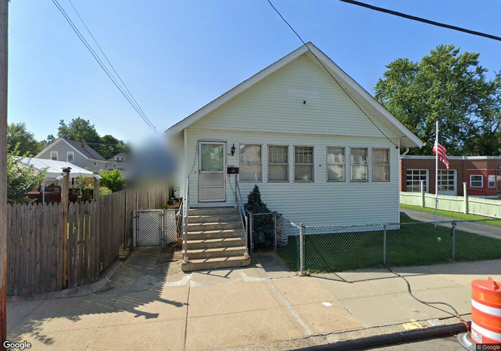 288 Montgomery Ave, Cranston, RI 02905 - photo 1