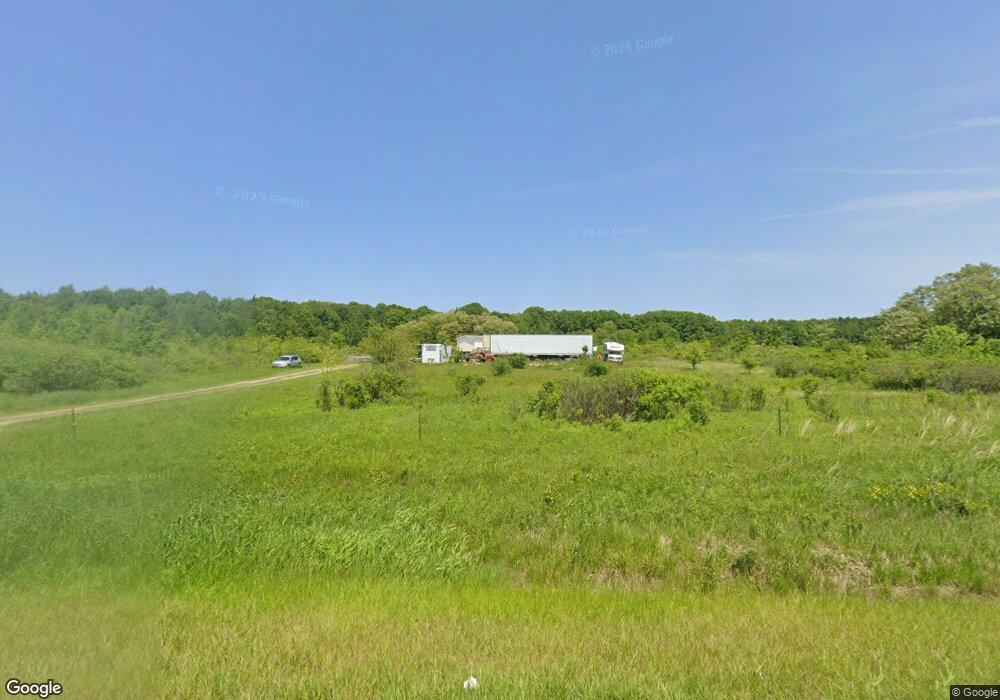 5611 Bushnell Rd, Conneaut, OH 44030 - photo 1